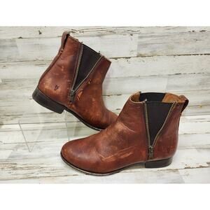 Frye Carly Casual Chelsea Ankle Boots Womens Size 9 B Cognac Brown Leather Zip
